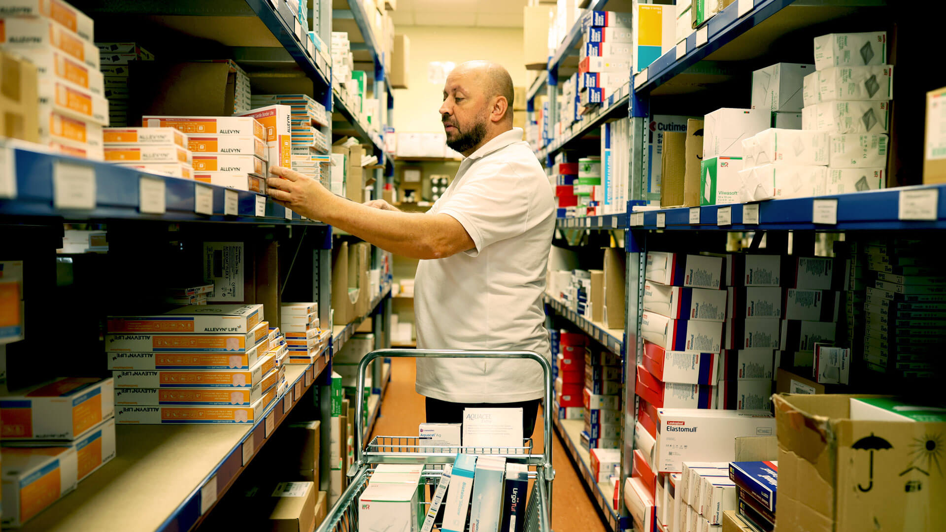 Medicops-Lager-BG-Testimonials